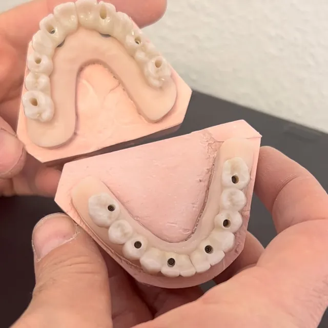 Suarez Y Vidal Laboratorio Dental